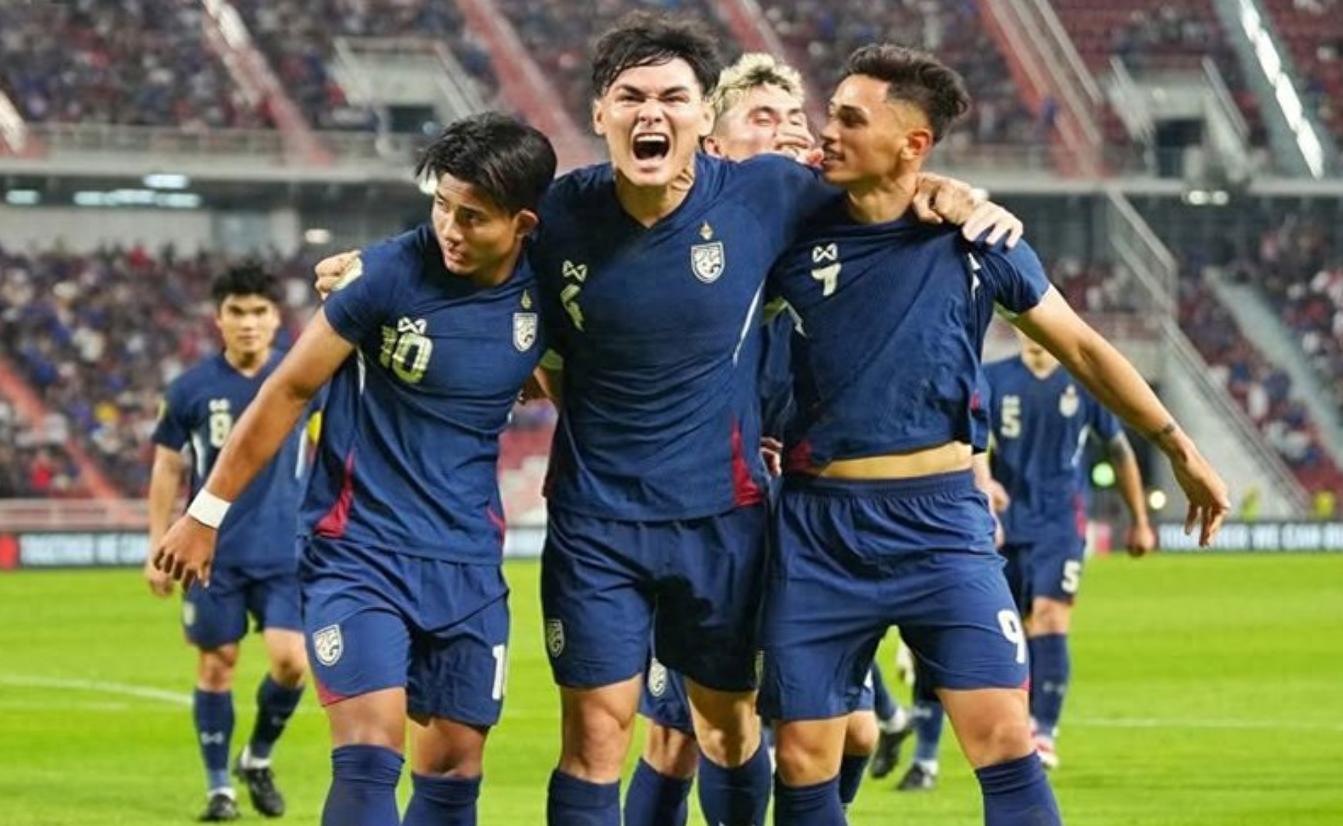 爱游戏体育地址-越南队战胜东亚球队，晋级下轮事半功倍(越南队主力)