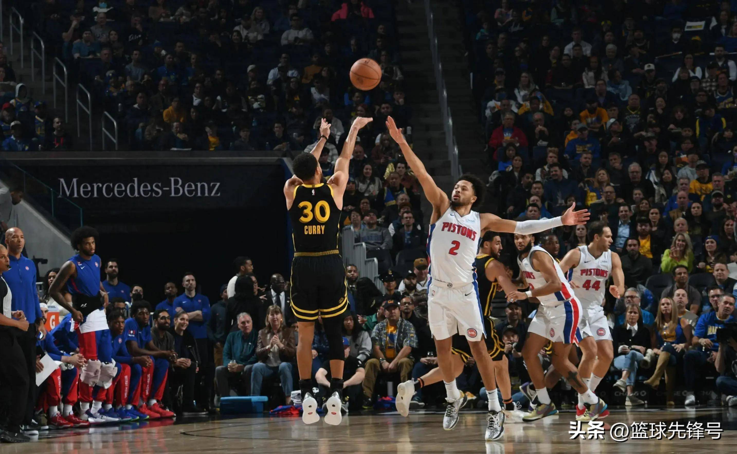 爱游戏中国官网-灰熊队三节制胜,取得大胜!的简单介绍