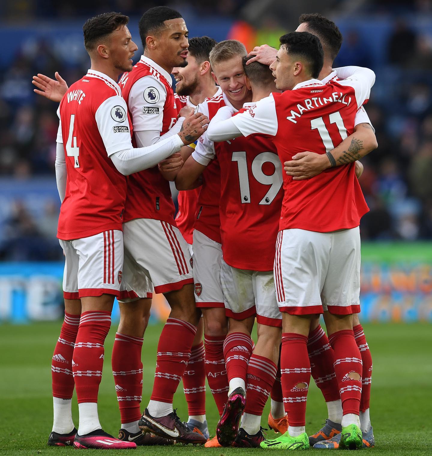 埃弗顿遭遇连败,客场告负积分榜下滑 埃弗顿遭遇连败,客场告负积分榜下滑