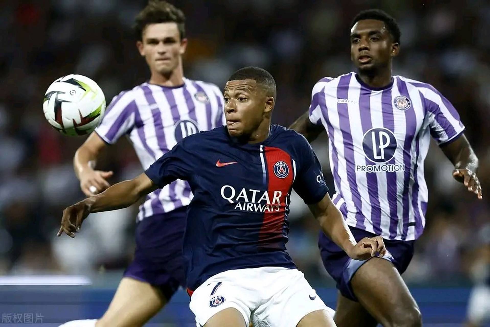 包含图卢兹遭遇巴黎圣日耳曼逆转,遗憾失利的词条 包含图卢兹遭遇巴黎圣日耳曼逆转,遗憾失利的词条