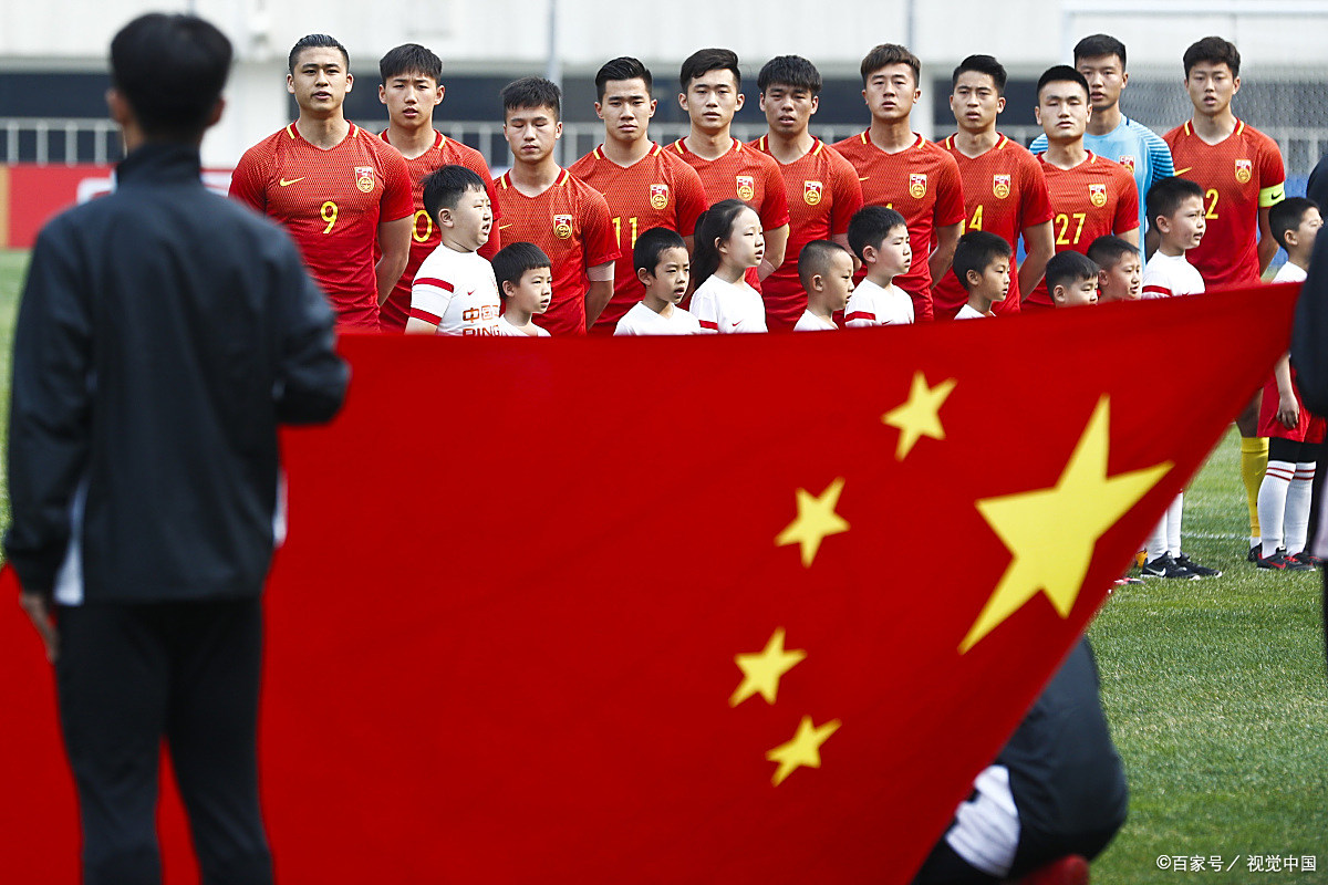 中国队在国际赛事中取得胜利，实力强劲