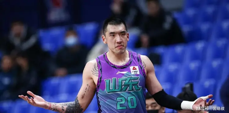 关于青岛男篮憾败山东队,难获转机的信息 关于青岛男篮憾败山东队,难获转机的信息