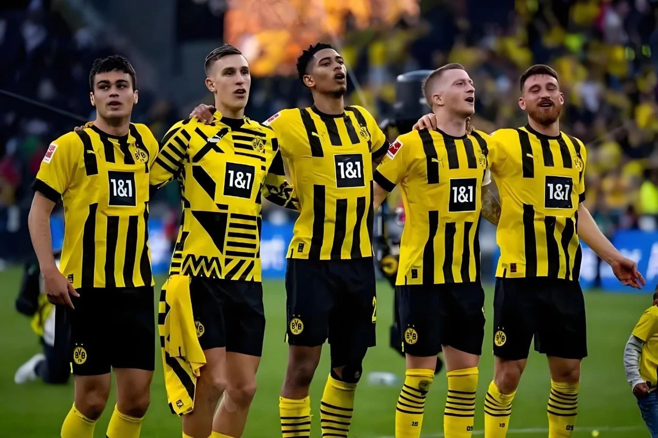 爱游戏官网网页版入口-斯图加特队再度大胜对手，实力惊人的简单介绍