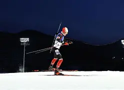 加拿大运动员勇冠三军,英姿勃发!