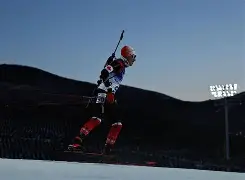 加拿大运动员勇冠三军,英姿勃发! 加拿大运动员勇冠三军,英姿勃发!