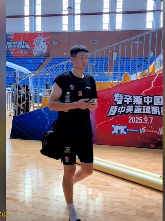 爱游戏官网-重庆男篮有望冲击前八,近期状态火爆