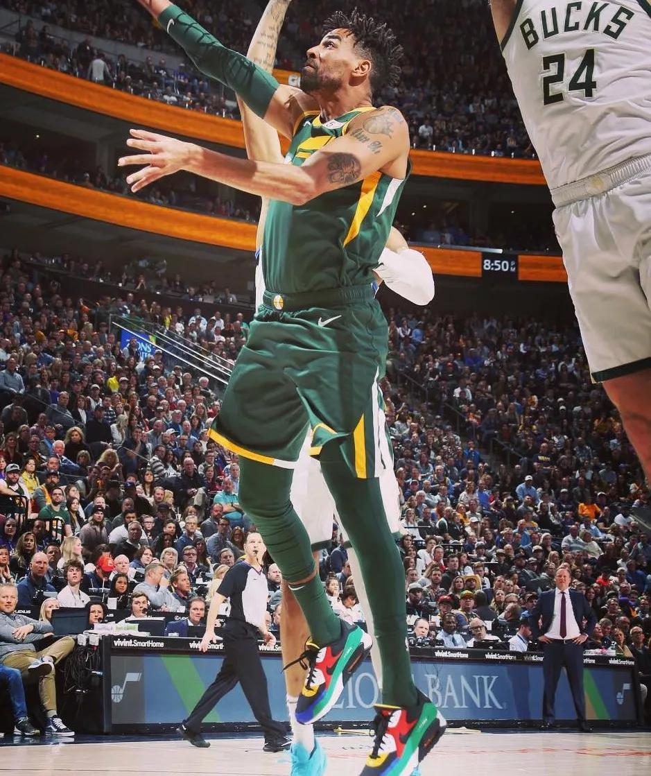 步行者灭火箭,伊戈达拉再次爆发 步行者灭火箭,伊戈达拉再次爆发