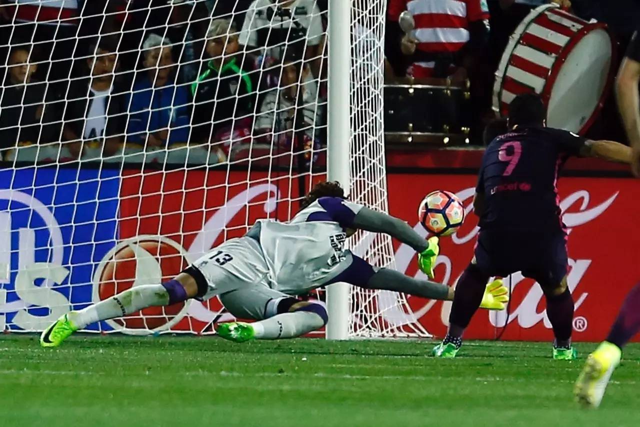 格拉纳达轮球,攻击火力强劲 格拉纳达轮球,攻击火力强劲